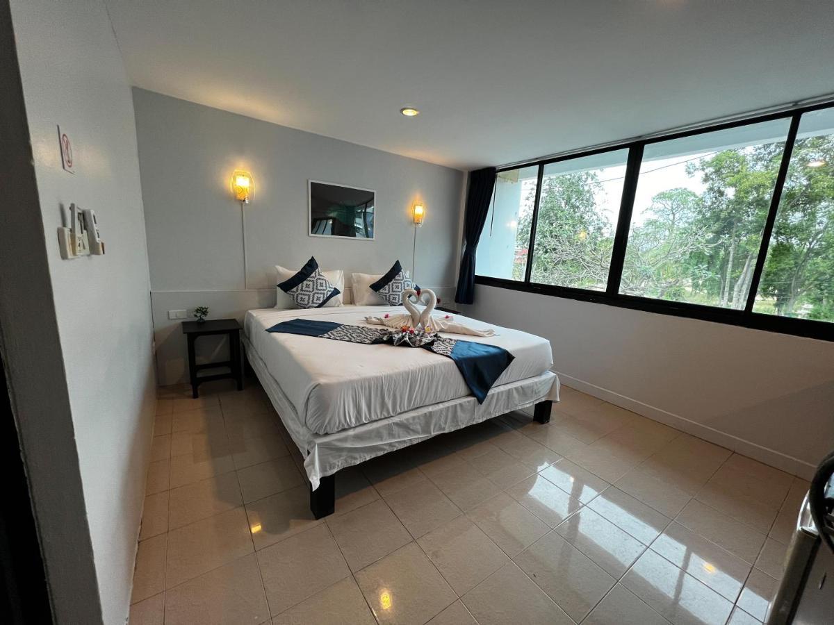 Golden Monkey Samui Hotel Koh Samui Exterior photo